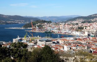 Vigo – Maria Madrinan / Shutterstock