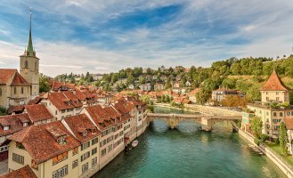 Bern – BAHDANOVICH ALENA/Shutterstock