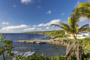 Alofi – Molly Brown NZ / Shutterstock