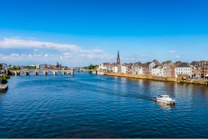 Řeka Maas – Allard One/Shutterstock