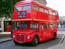 Double-decker – Schuchart / Shutterstock