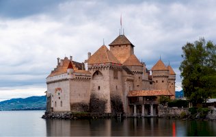 Chillon – Iakov Filimonov/Shutterstock