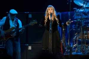 Fleetwood Mac, John McVie a Stevie Nicks, Sacramento (6.7.2013) – Randy Miramontez / Shutterstock