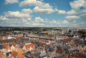 Arras, pohled na město z ptačí perspektivy – PHILIPIMAGE / Shutterstock