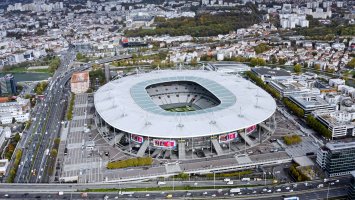 Saint-Denis (Francie) – PhotoLondonUK / Shutterstock