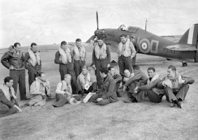 Příslušníci 310. čs. stíhací perutě RAF (1940) – Volné dílo