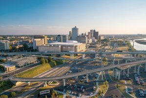 Memphis – f11photo / Shutterstock