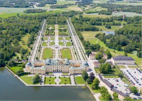Drottningholm – Maykova Galina/Shutterstock