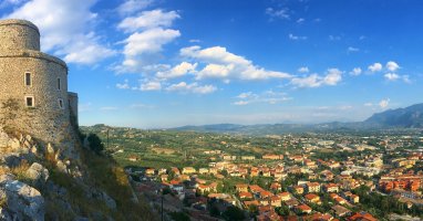 Benevento – AmboAmerica / Shutterstock