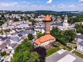 Auerbach im Vogtland – Animaflora PicsStock / Shutterstock