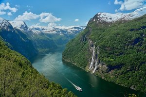 Vodopád Sedm sester – Jens Otte / Shutterstock