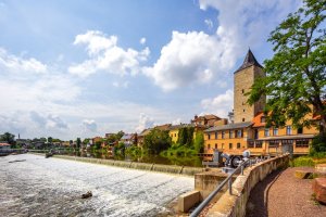Calbe an der Saale – Sina Ettmer Photography / Shutterstock
