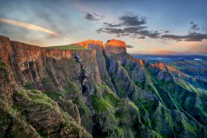 Dračí hory – Lukas Bischoff Photograph/Shutterstock