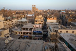 Luxor – art of line / Shutterstock