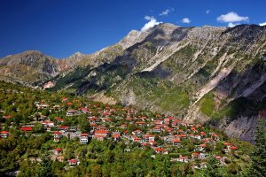 Arta – Heracles Kritikos / Shutterstock