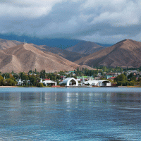 Issyk-Kul' – Piu_Piu / Shutterstock