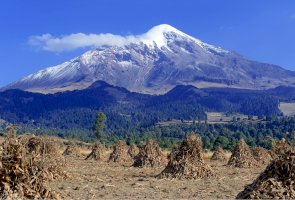 Citlaltépetl – nyker / Shutterstock