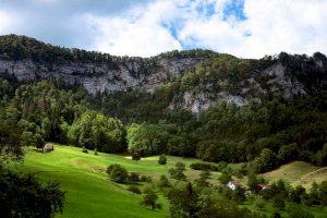 Pohoří Jura, Švýcarsko – SaskiaAcht/Shutterstock