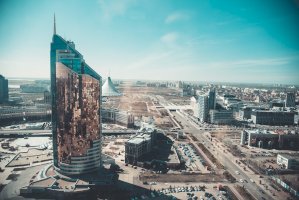 Nur-Sultan, pohled na město – niki7mcrae/Pixabay.com