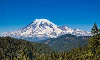 Mount Rainier – USA_picturist / Depositphotos