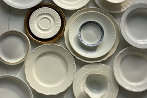 Porcelán – Photo by Angèle Kamp on Unsplash