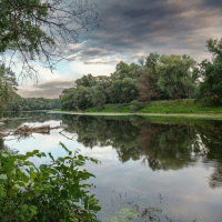 Luganské Jezero – Mykhailovskyi007 / Shutterstock