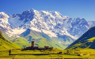 Šchara – Vitalii_Mamchuk / Shutterstock