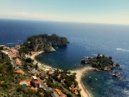 Taormina, Itálie – Photo by Tomás Nuño on Unsplash