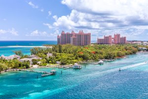 Nassau – Pola Damonte/Shutterstock