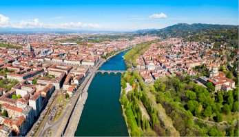 Řeka Pád, Turín – saiko3p/Shutterstock