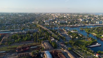 Cherson – Yevheniia Kudrova / Shutterstock