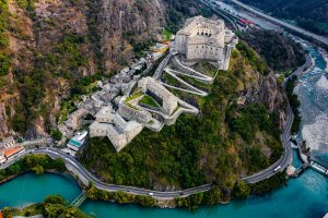 Aosta – Enrico Pescantini / Shutterstock