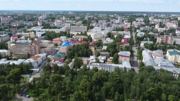 Syktyvkar – KutuzovFilm / Shutterstock