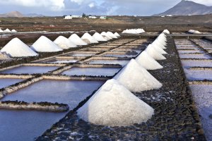 Solná Rafinerie, Lanzarote, Kanárské ostrovy – travelview / Shutterstock